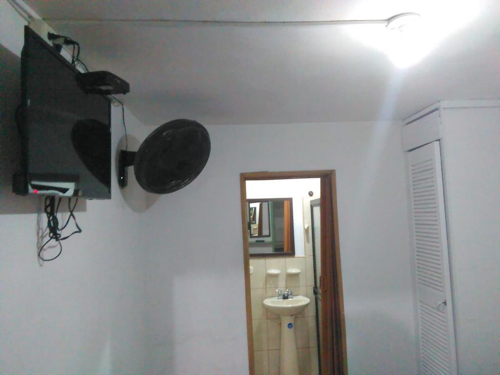 Habita Estudios Laureles Medellín Zewnętrze zdjęcie